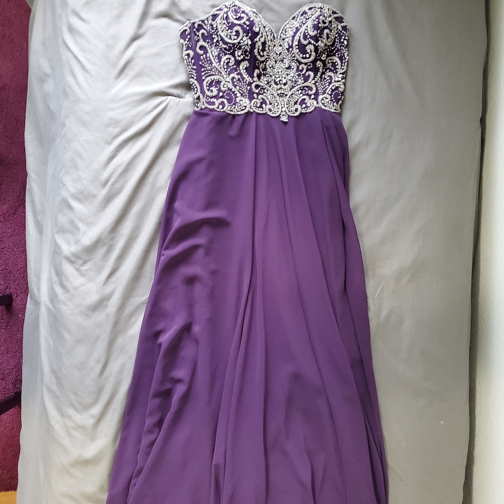 Grad dress